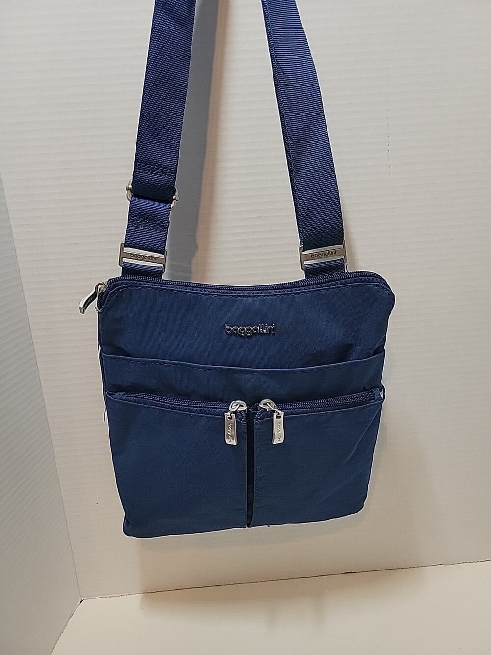 Baggallini Everything Bagg Blue Nylon Crossbody Purse Bag